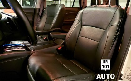 Honda Pilot Touring 8 seats