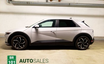 Hyundai Ioniq 5 Preferred, one owner, local, no accidents, low milieage, MANUFACTORY WARRANTY!!