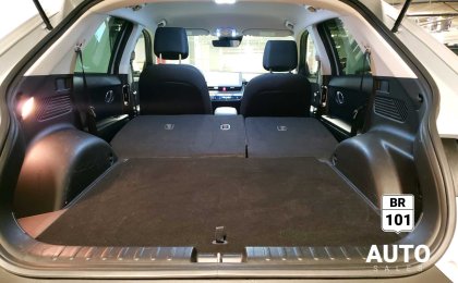 Hyundai Ioniq 5 Preferred, one owner, local, no accidents, low milieage, MANUFACTORY WARRANTY!!