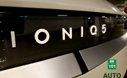 Hyundai Ioniq 5 Preferred, one owner, local, no accidents, low milieage, MANUFACTORY WARRANTY!!