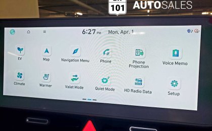 Hyundai Ioniq 5 Preferred, one owner, local, no accidents, low milieage, MANUFACTORY WARRANTY!!