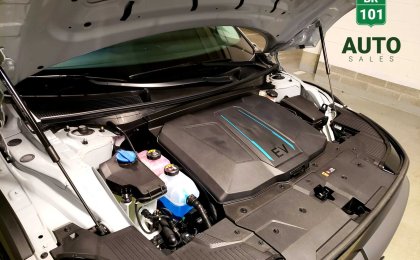 Hyundai Ioniq 5 Preferred, one owner, local, no accidents, low milieage, MANUFACTORY WARRANTY!!