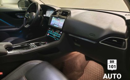 Jaguar F-Pace 25T Prestige 1 year (unlimited mileage) FREE warranty