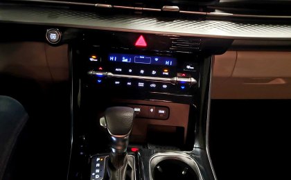 Kia Carnival LX+