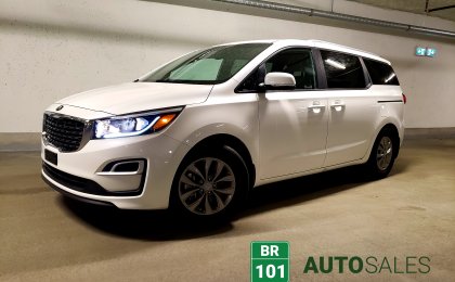 Kia Sedona LX 3.3 V6 8 Seats