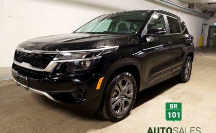 Kia Seltos EX AWD, 5k km only, Manufacturer warranty!!