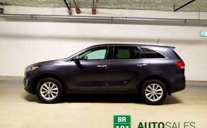 Kia Sorento LX FWD