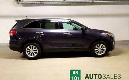 Kia Sorento LX FWD
