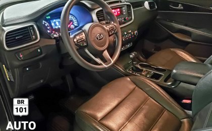 Kia Sorento LX FWD