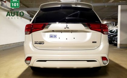 Mitsubishi Outlander PHEV Black Edition