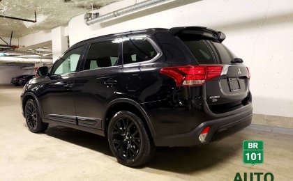 Mitsubishi Outlander SE Black Edition 7 Seats
