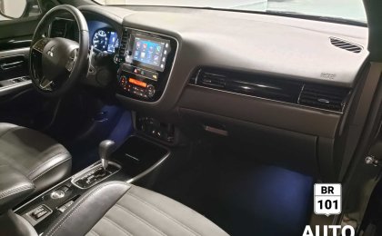 Mitsubishi Outlander SE Black Edition 7 Seats