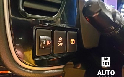 Mitsubishi Outlander SE Black Edition 7 Seats