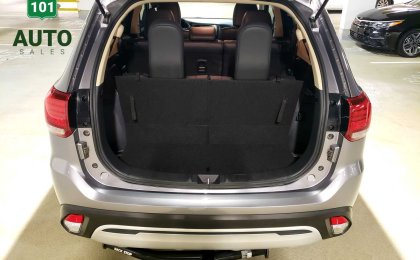 Mitsubishi Outlander SEL AWD 7 Seats