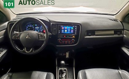 Mitsubishi Outlander SEL AWD 7 Seats