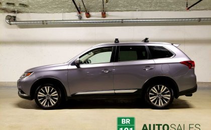 Mitsubishi Outlander SEL AWD 7 Seats
