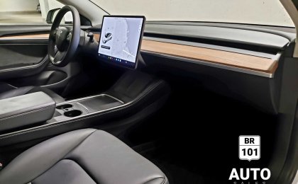 Tesla Tesla Model 3