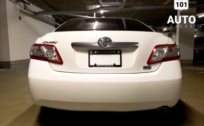 Toyota Camry Hybrid