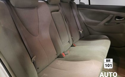 Toyota Camry Hybrid