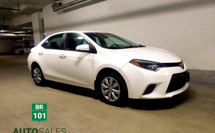 Toyota Corolla LE