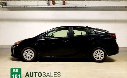 Toyota Prius AWD-e