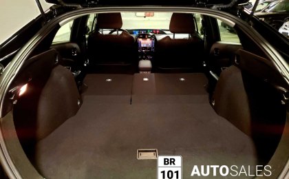 Toyota Prius AWD-e