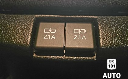 Toyota Prius AWD-e