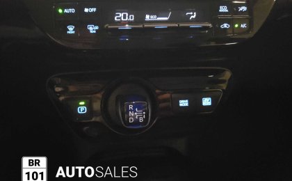 Toyota Prius AWD-e