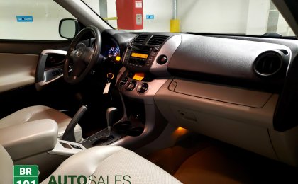 Toyota Rav-4 Limited AWD