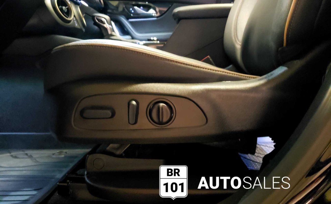 BR101_chevrolet_blazer_premier_2023_657d076918a94_391120.jpg