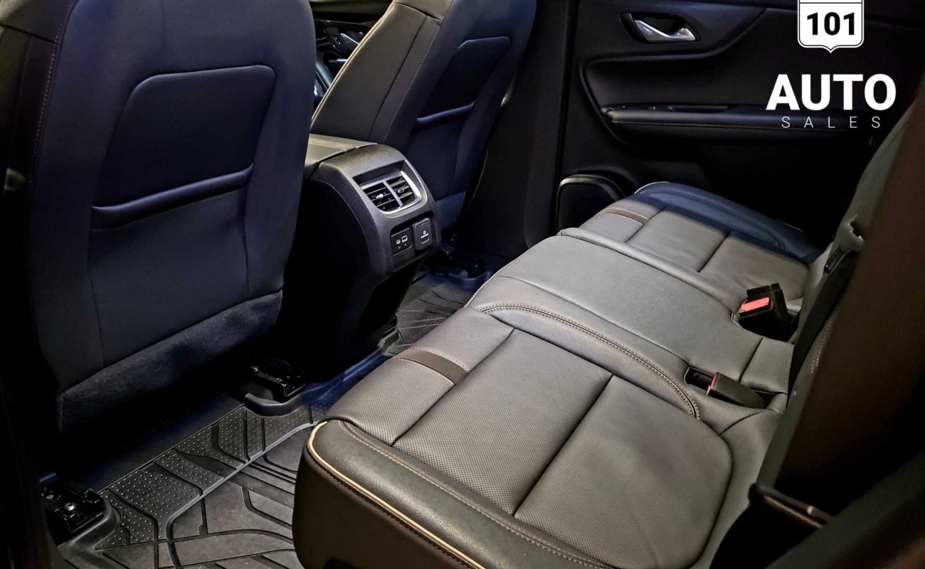 BR101_chevrolet_blazer_premier_2023_657d076918aac_391120.jpg