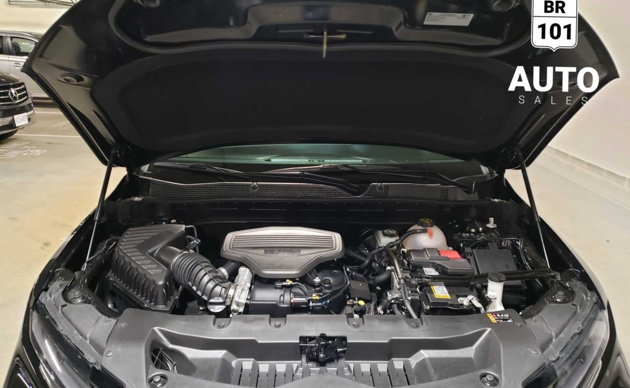 BR101_chevrolet_blazer_premier_2023_657d076918abd_391120.jpg