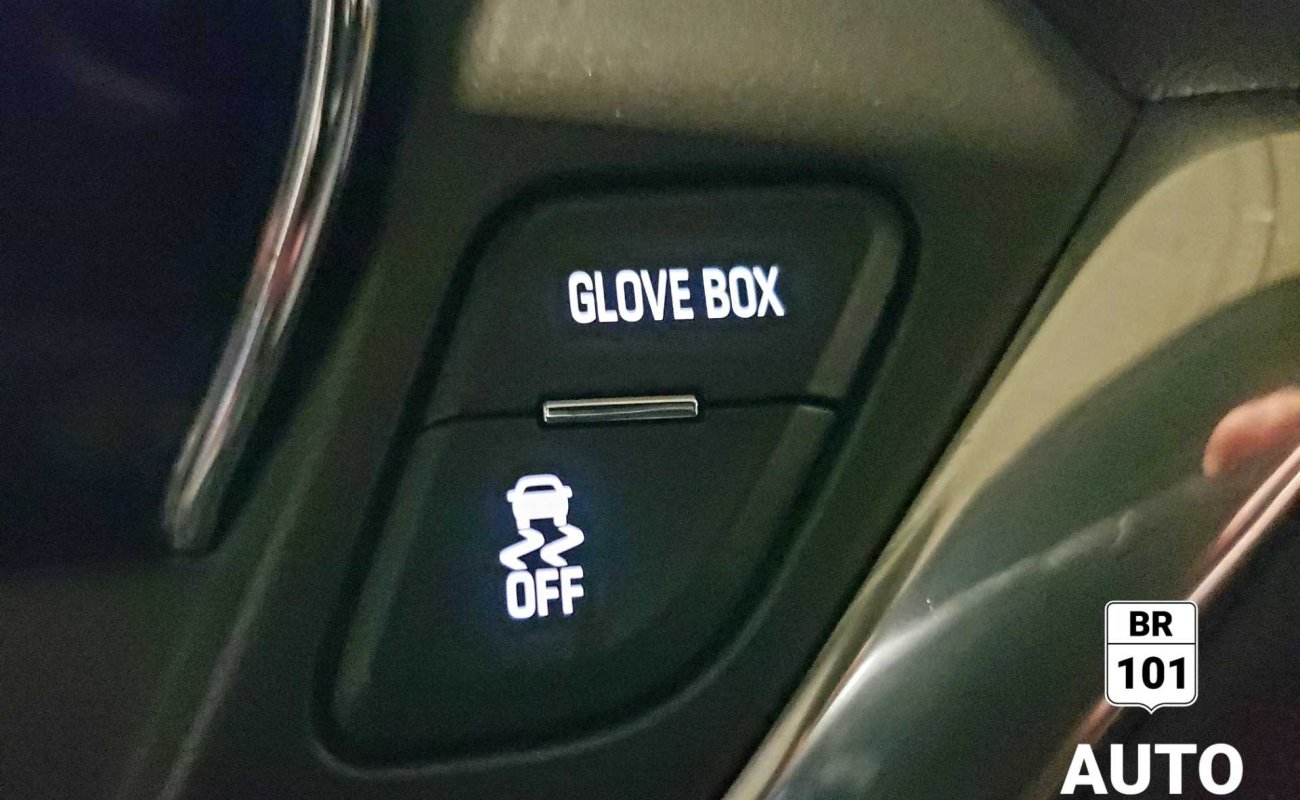 BR101_chevrolet_blazer_premier_2023_657d076918af4_391120.jpg
