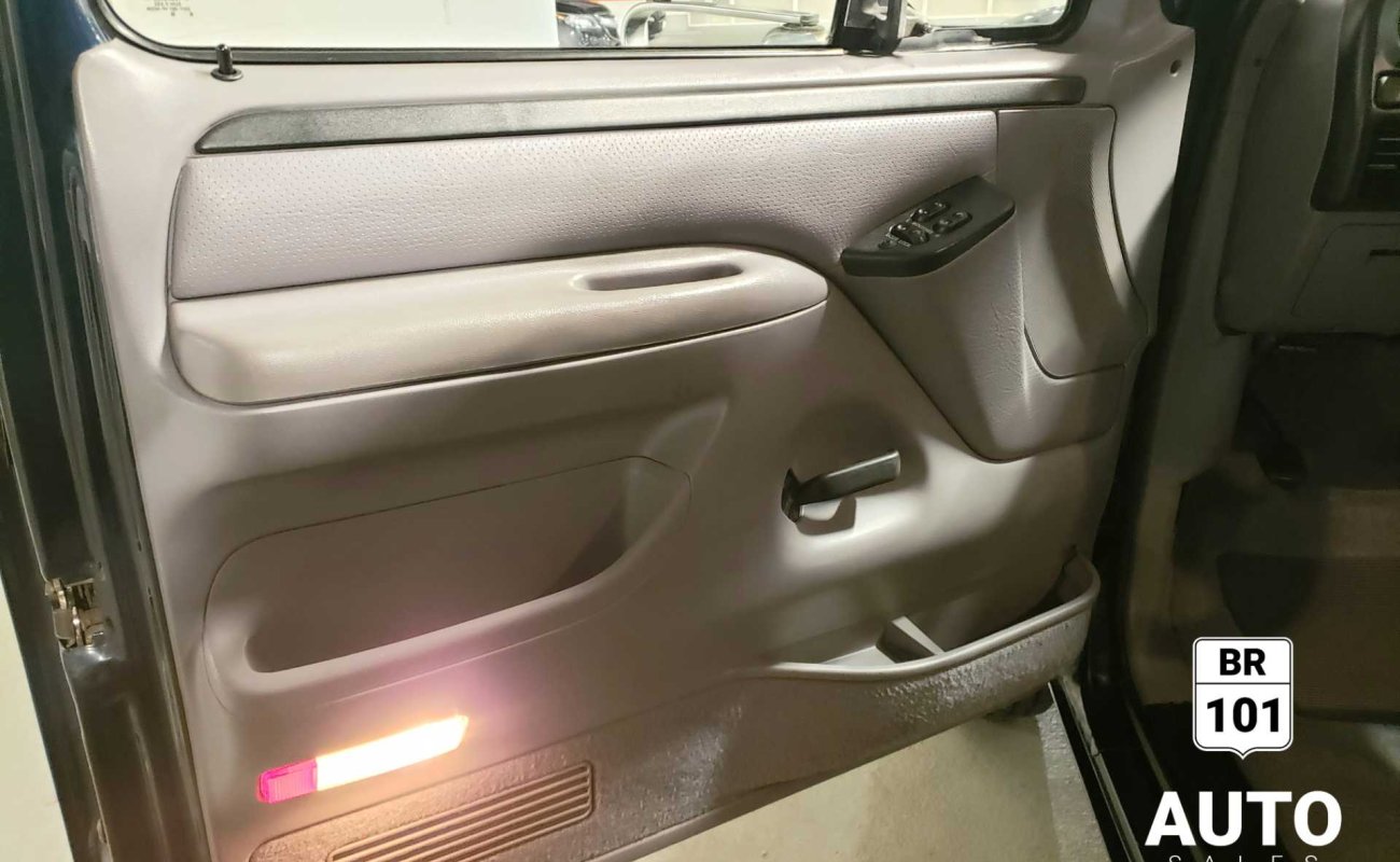 BR101_ford_f250__immaculate_condition__50k_km_only_1996_674e4b783b436_983825.jpg