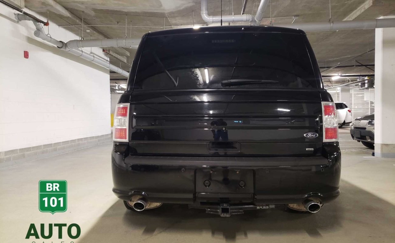 BR101_ford_flex_limited_awd_2017_6481735f1b8f4_8540.jpg