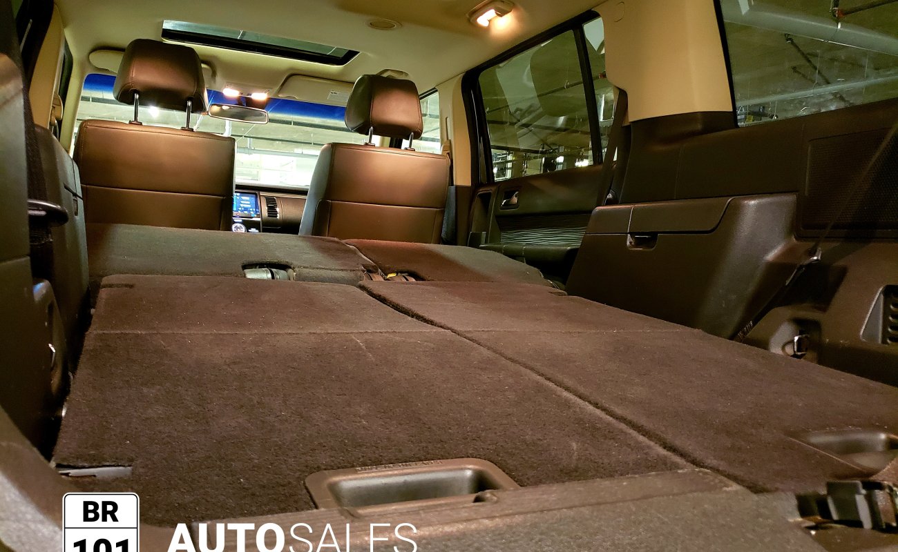 BR101_ford_flex_limited_awd_2017_6481768738753_8540.jpg