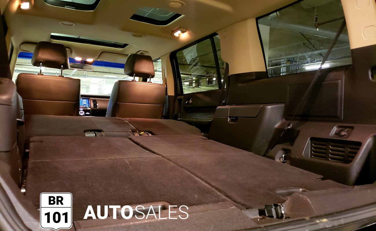 BR101_ford_flex_limited_awd_2017_6481768738755_8540.jpg