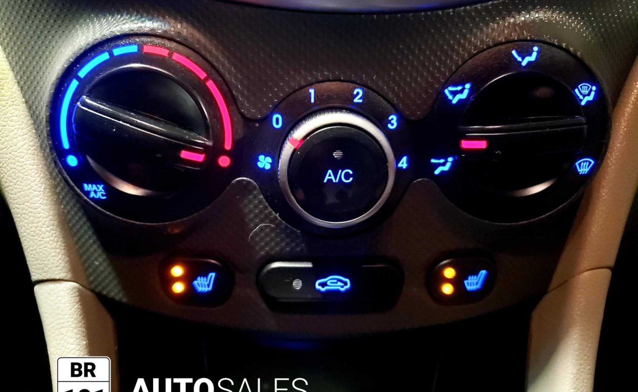 BR101_hyundai_accent_gls_3_months_3k_km_free_warranty_2015_66035aaf9358f_788967.jpg