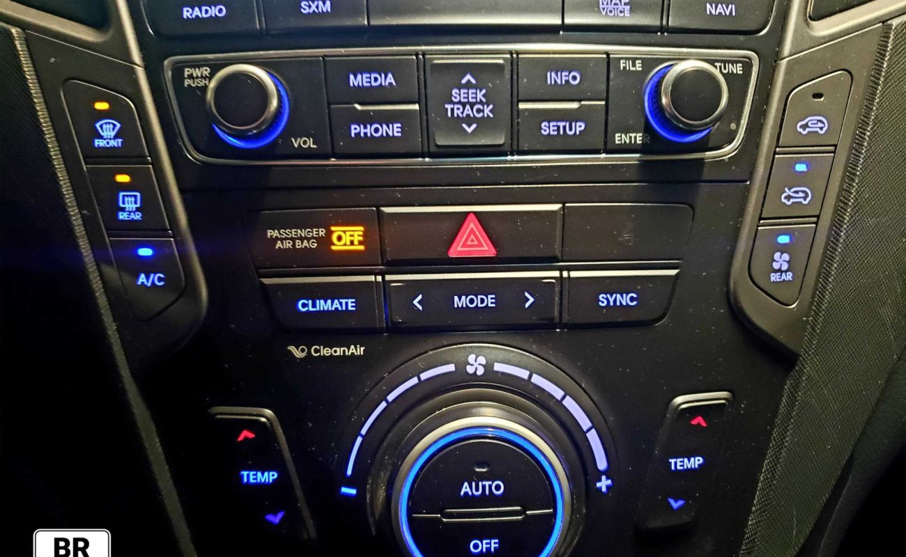 BR101_hyundai_santa_fe_xl_limited_2018_647ea4175c106_800888.jpg