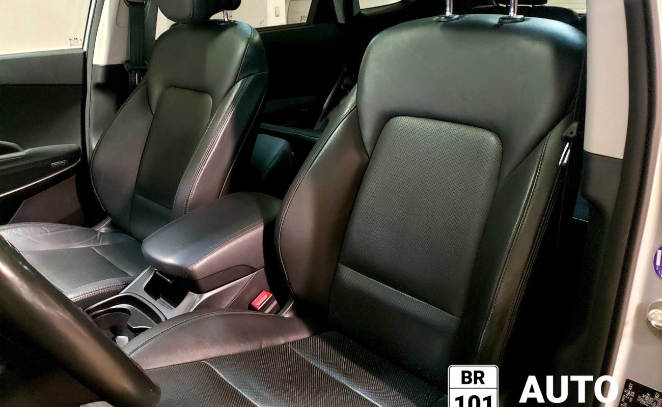 BR101_hyundai_santa_fe_xl_limited_2018_647ea4175c10d_800888.jpg