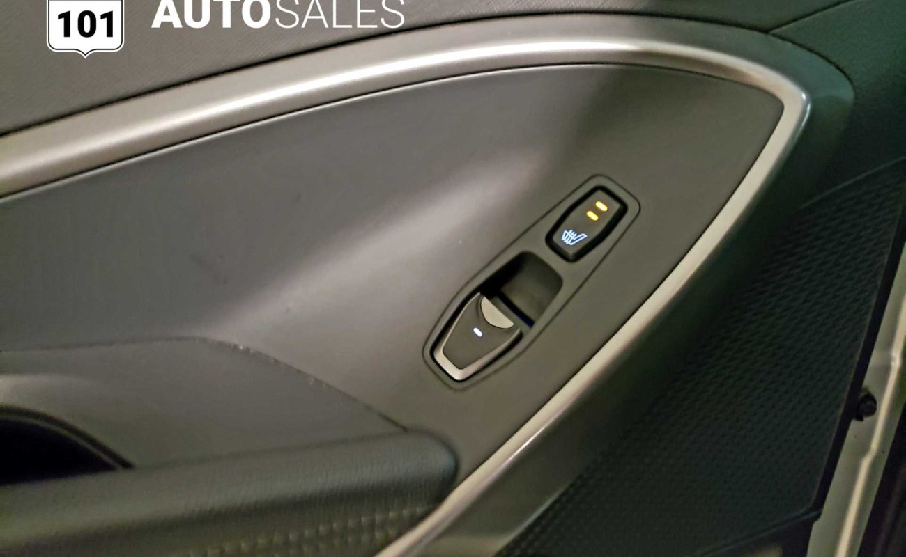 BR101_hyundai_santa_fe_xl_limited_2018_647ea4175c125_800888.jpg