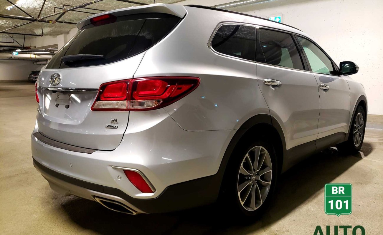 BR101_hyundai_santa_fe_xl_limited_2018_647ea4c0dc70a_800888.jpg