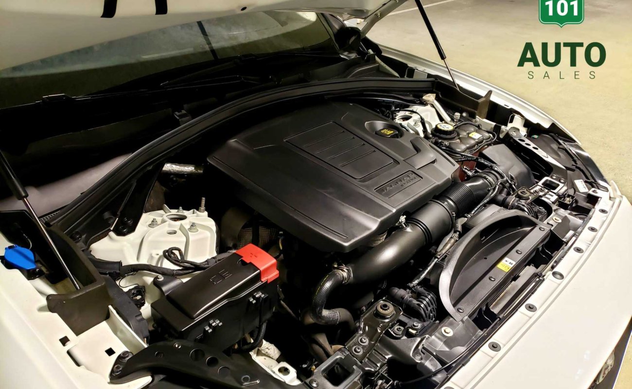 BR101_jaguar_f_pace_25t_prestige_1_year_free_warranty_2018_6713075398350_237912.jpg