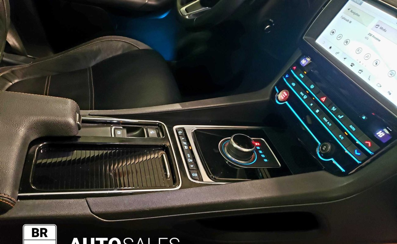 BR101_jaguar_f_pace_25t_prestige_1_year_free_warranty_2018_671307539838b_237912.jpg