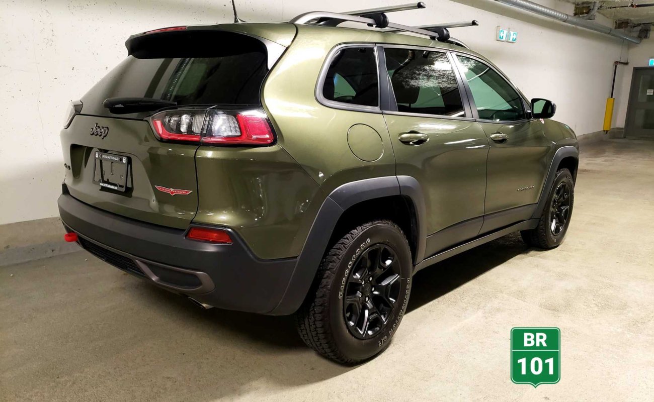 BR101_jeep_cherokee_trailhalk_2019_6553e6ca8cc37_498285.jpg