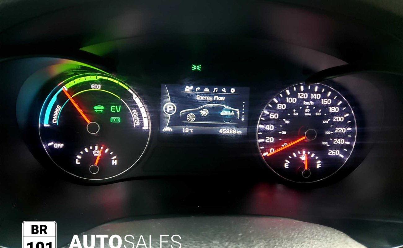 BR101_kia_optima_ex_premium_hybrid_2017_64f7a428cca63_422584.jpg