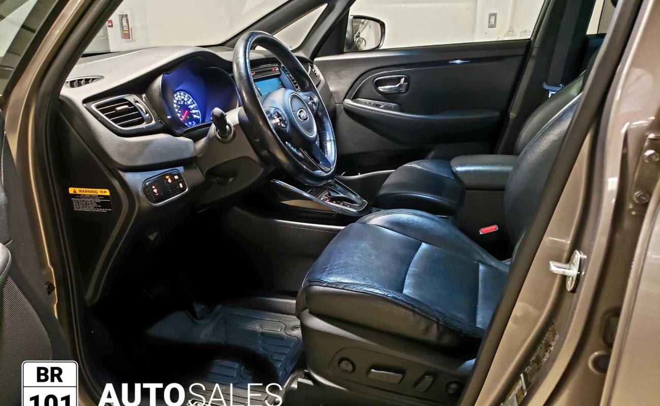 BR101_kia_rondo_ex_l_7_seats_2014_6480f28d693bc_273989.jpg