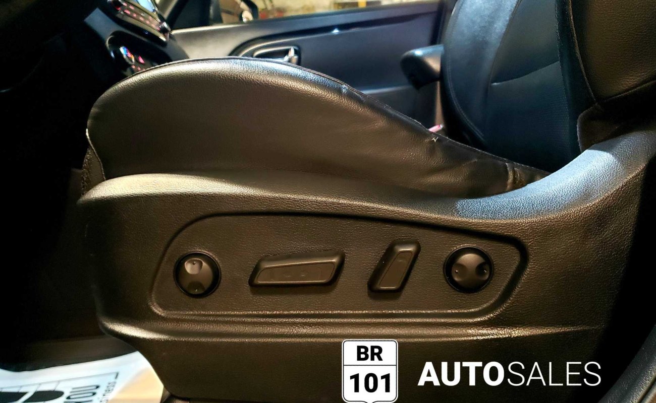 BR101_kia_rondo_ex_l_7_seats_2014_65cc02d727898_6577.jpg