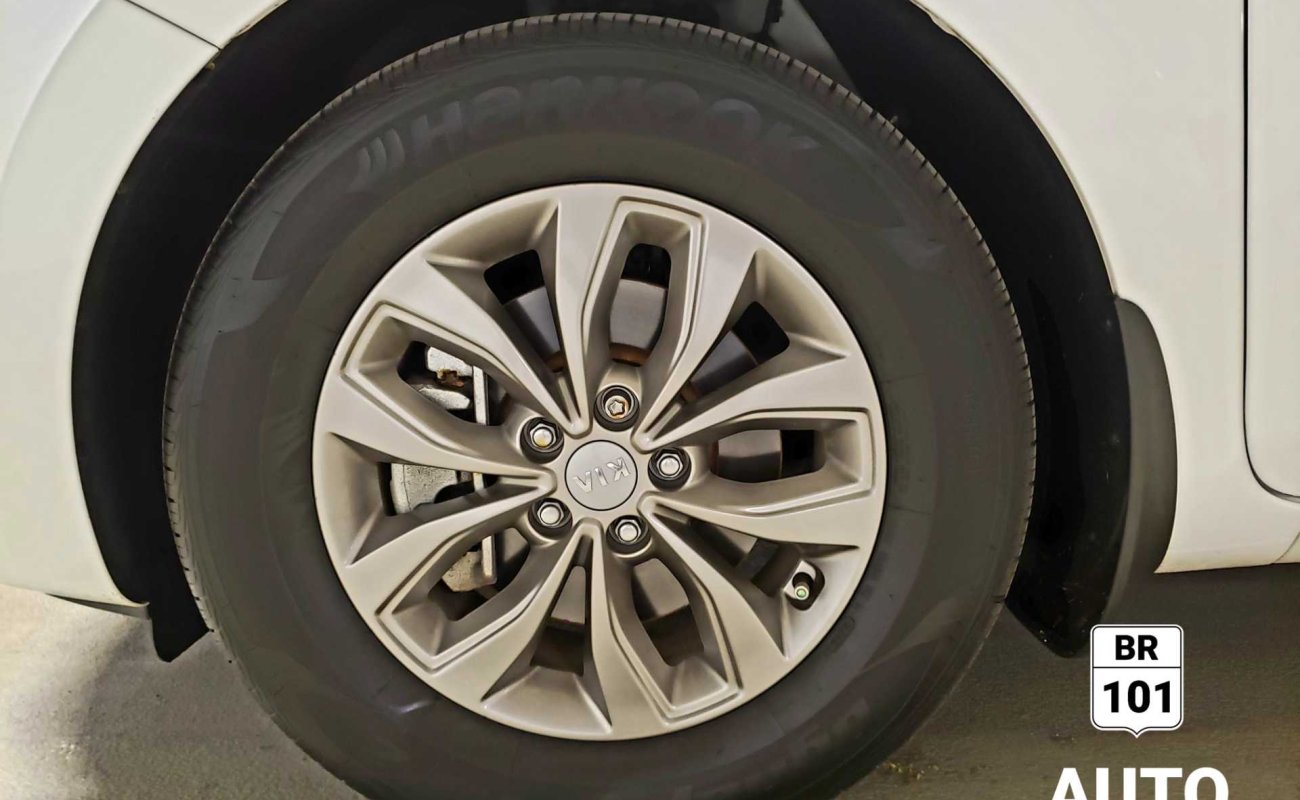 BR101_kia_sedona_lx_3_3_v6_8_seats_2020_64817cd2ac9e5_368391.jpg