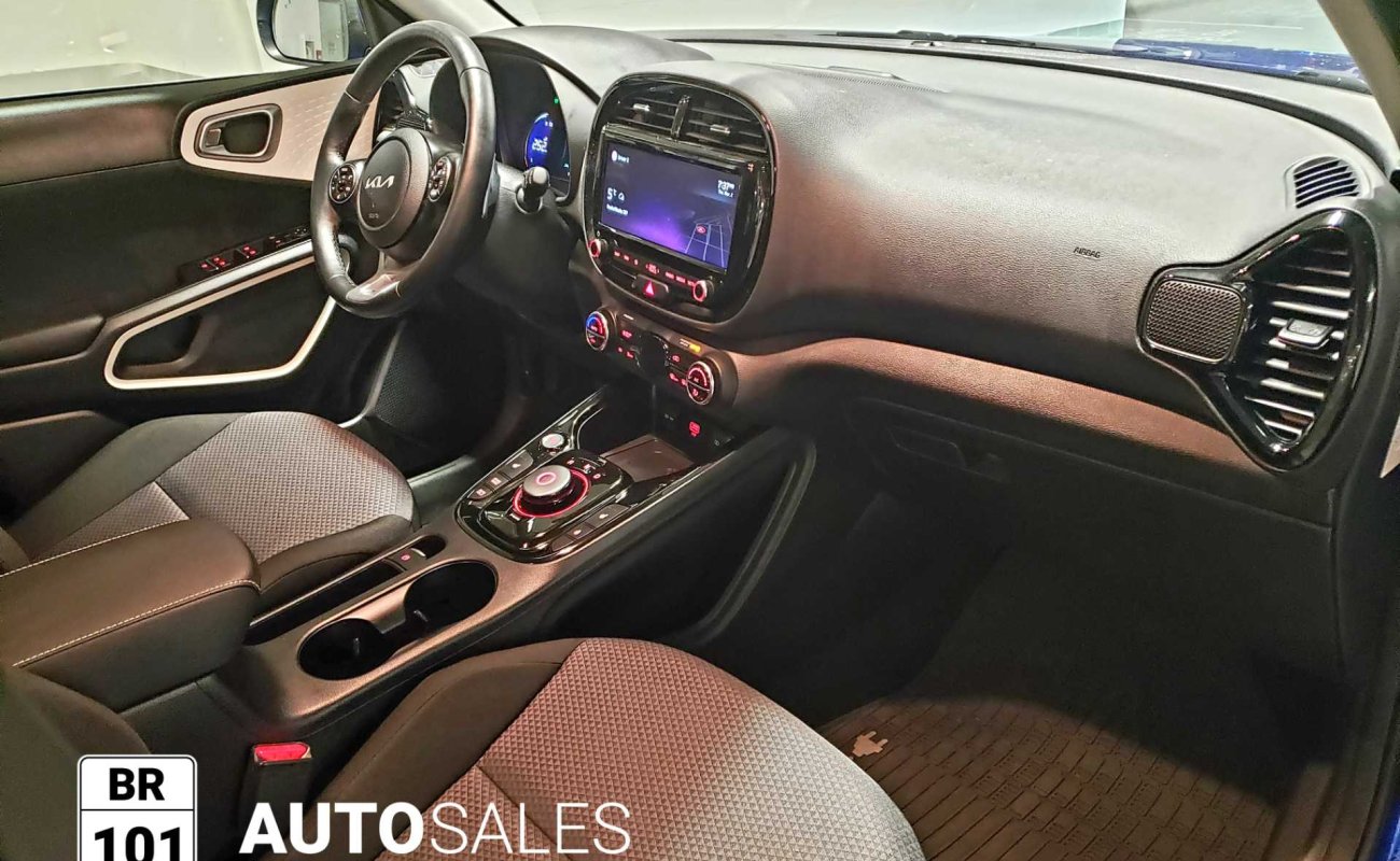BR101_kia_soul_ev_premium_2022_647eca322e41d_463484.jpg